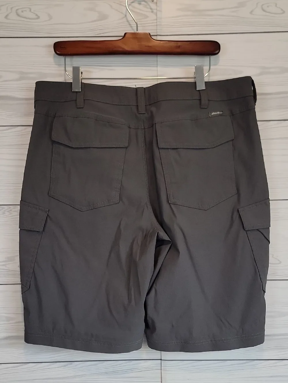 Eddie Bauer Travex Gray Cargo Shorts - Lightweight Nylon Utility Mens 36 X 34